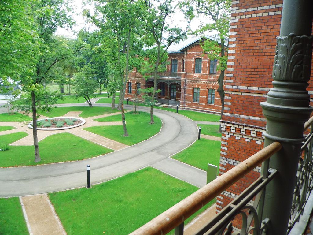 Boardinghaus Weinberg Campus Lejlighedshotel Halle  Eksteriør billede